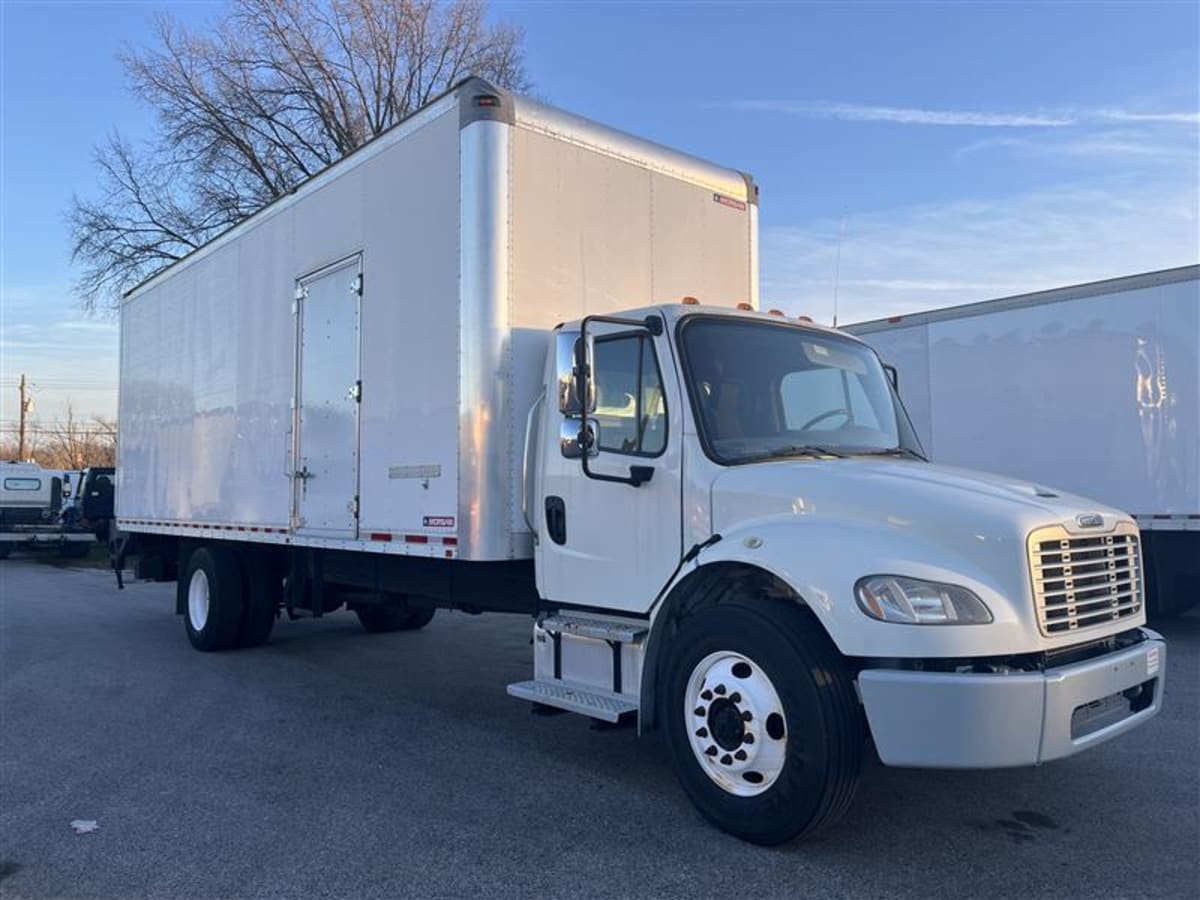 2020 Freightliner M2 106 in Beltsville, MD — photo 3