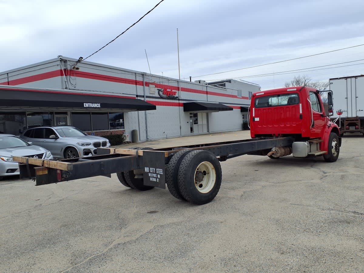 2020 Freightliner M2 106 in Warwick, RI — photo 4