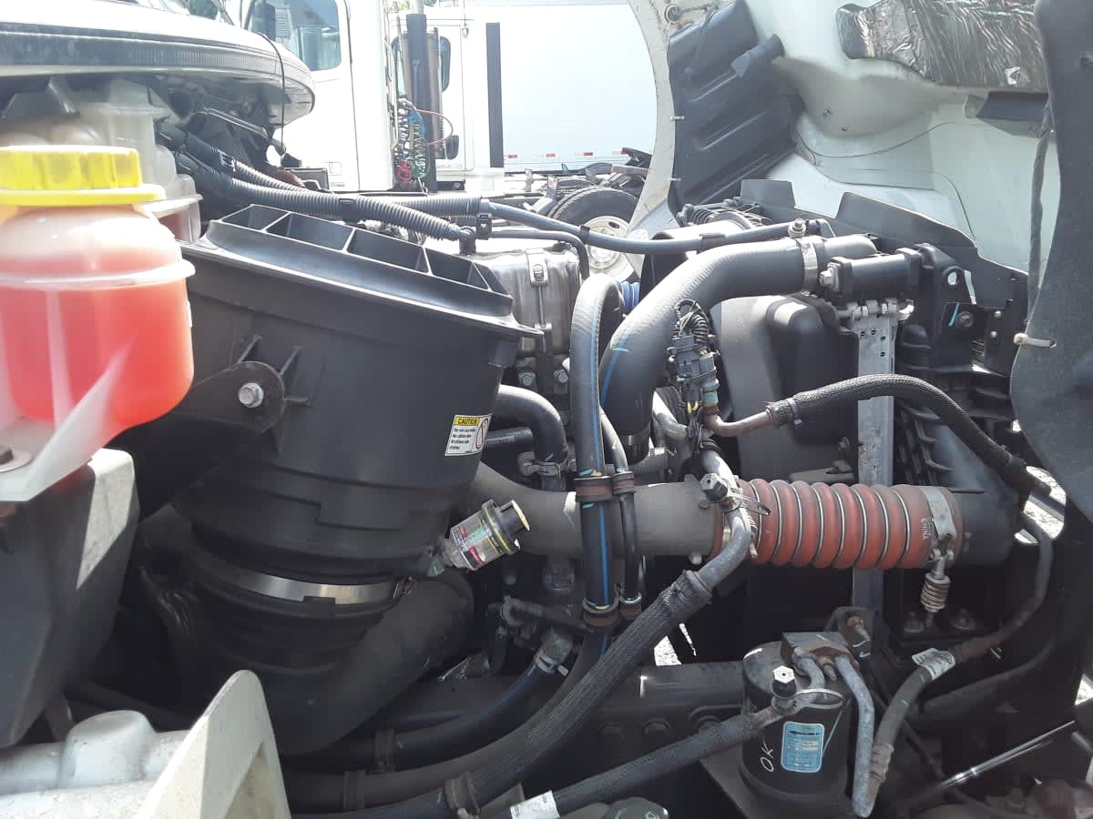 2020 Freightliner M2 106 in Charlotte, NC — photo 9