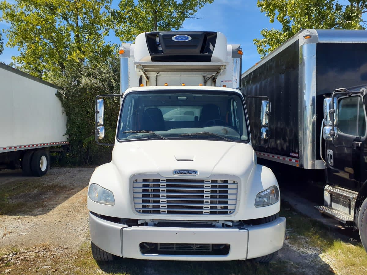 2020 Freightliner M2 106 in Indianapolis, IN — photo 2