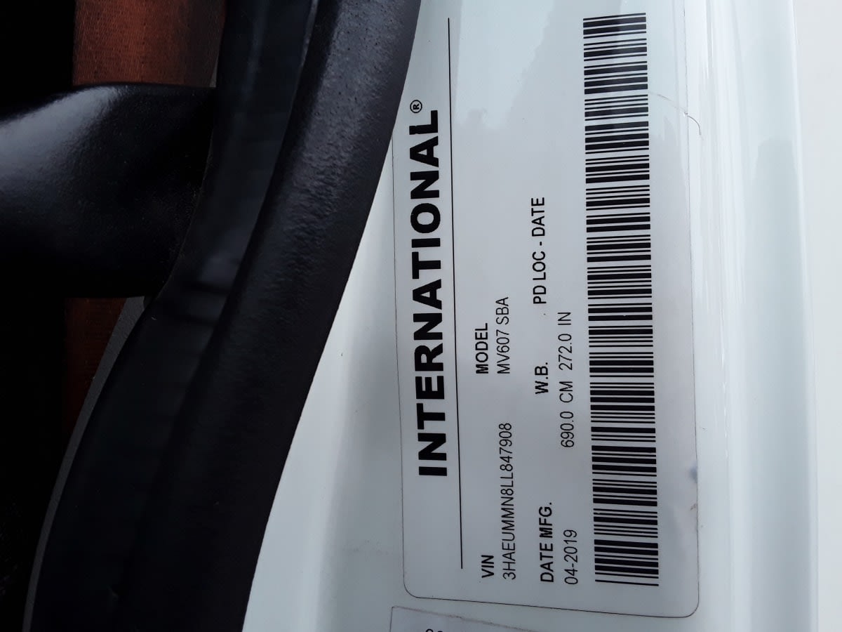 2020 International MV in Hilliard, OH — photo 14