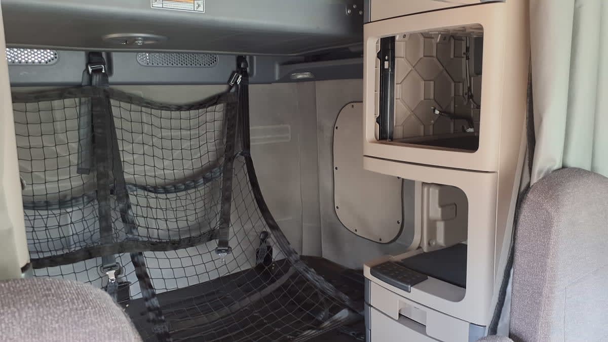 2020 Freightliner Cascadia in Memphis, TN — photo 8