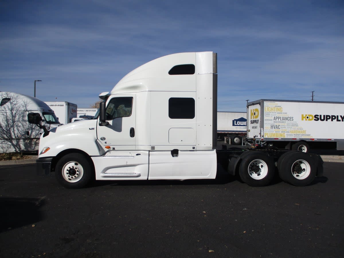 2020 International LT in Phoenix, AZ — photo 14
