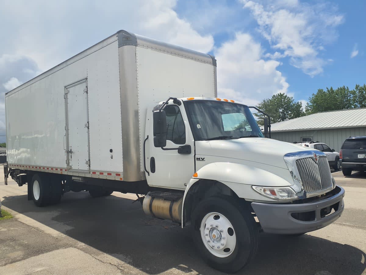 2020 International MV in Indianapolis, IN — photo 3