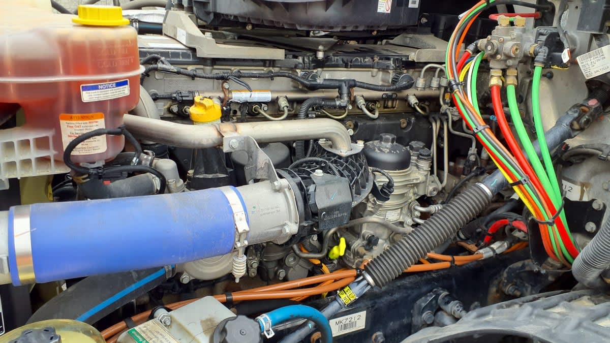 2021 Freightliner Cascadia in Bolingbrook, IL — photo 9
