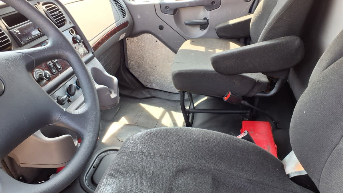 2020 Freightliner M2 106 in Salisbury, MA — photo 7