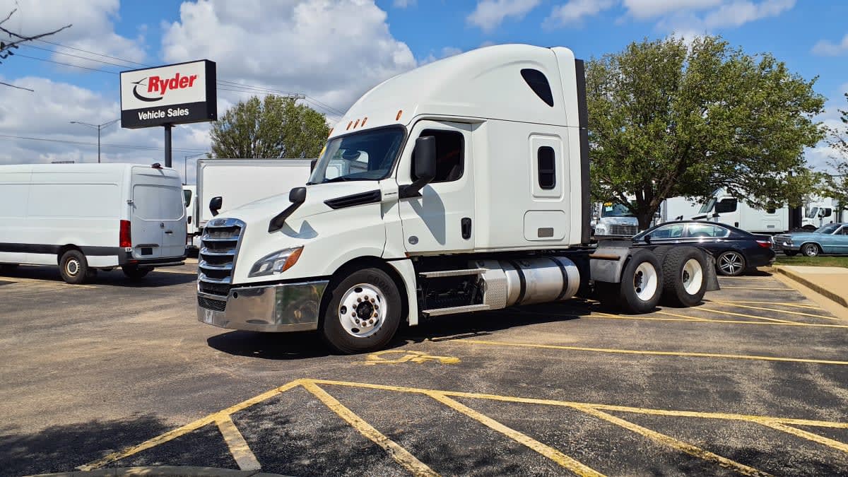 2020 Freightliner Cascadia