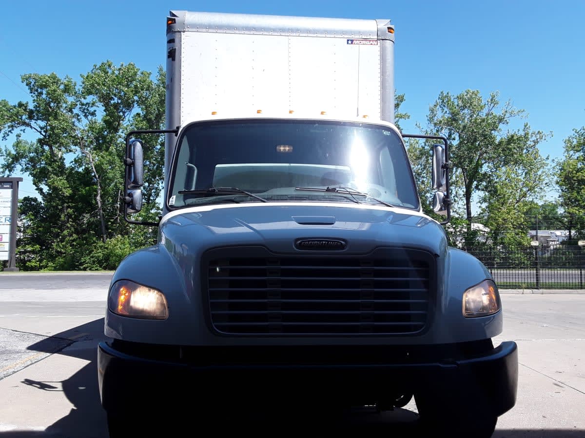 2020 Freightliner M2 106 in Kansas City, MO — photo 2