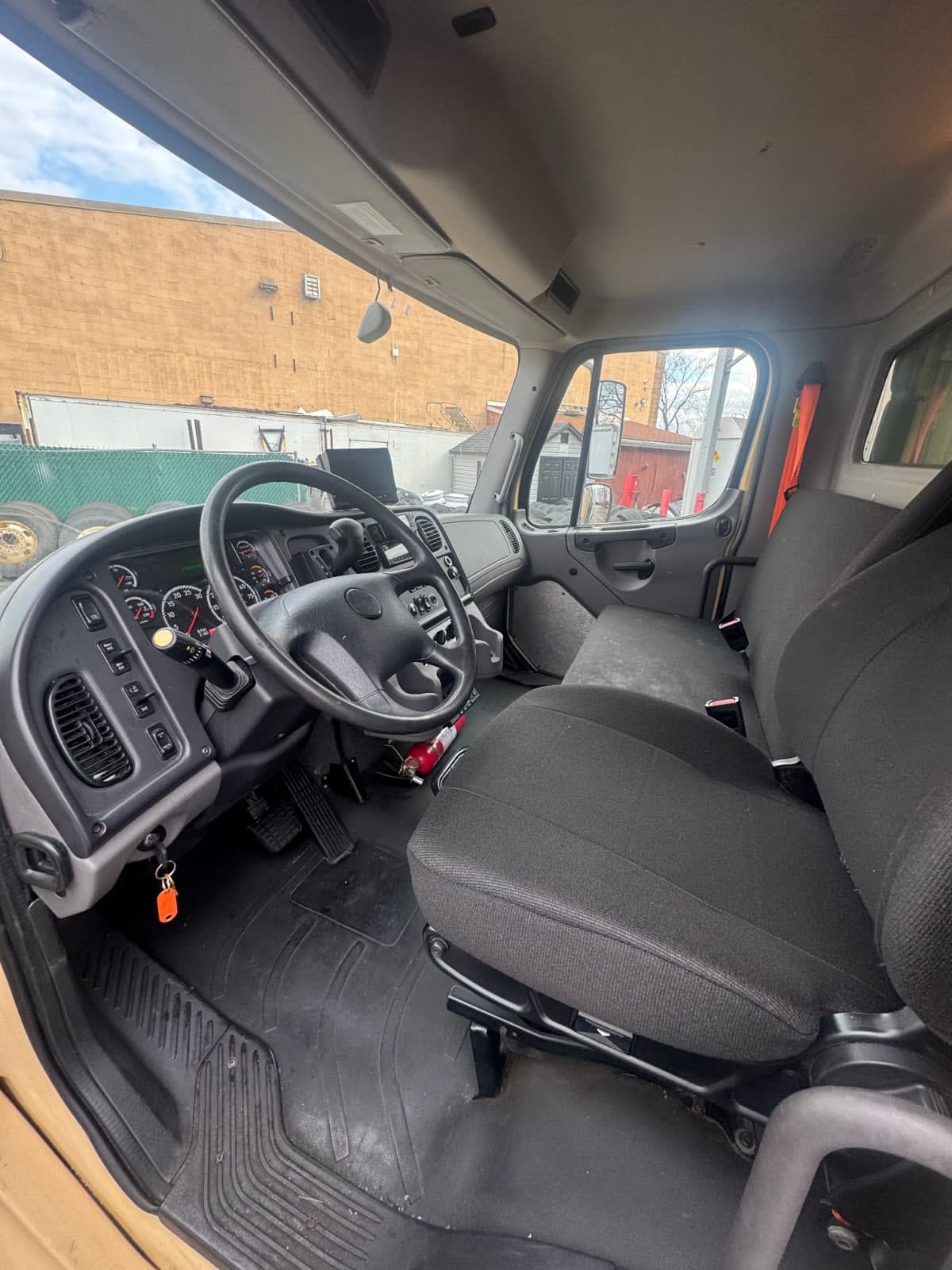 2020 Freightliner M2 106 in Kearny, NJ — photo 8