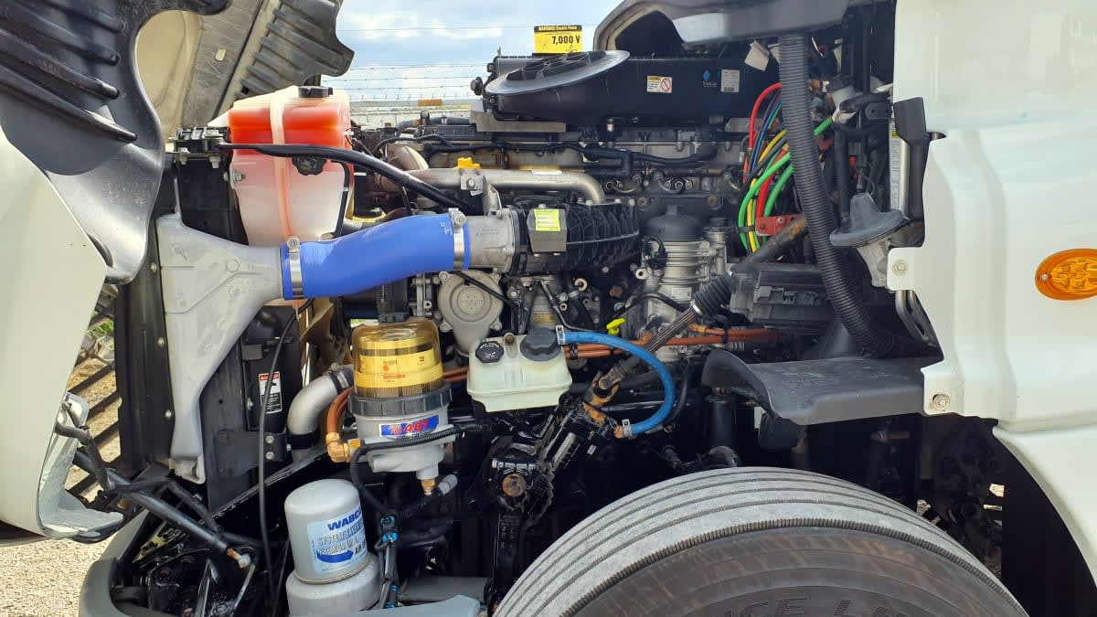 2020 Freightliner Cascadia in Birmingham, AL — photo 9