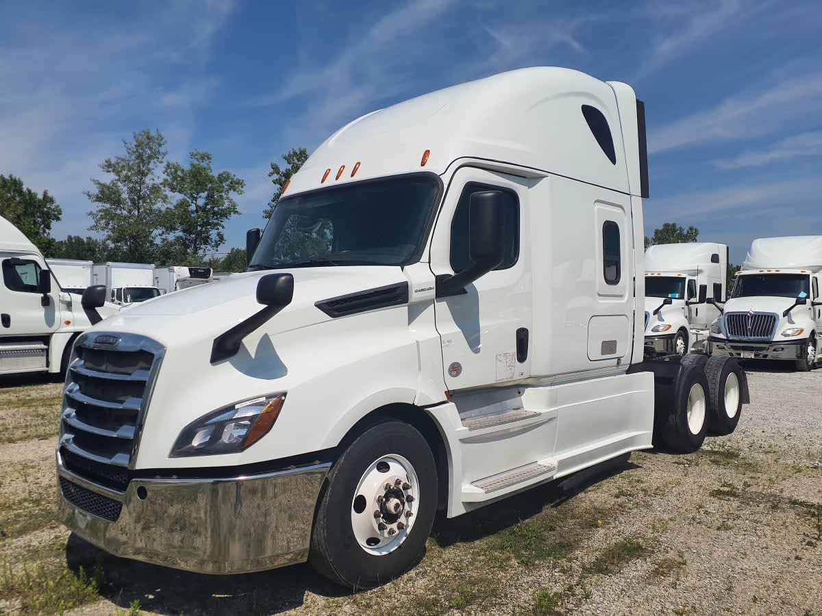 2020 Freightliner Cascadia