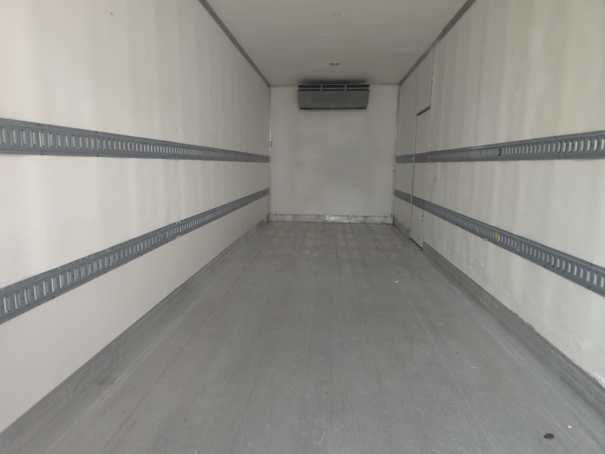 2020 Freightliner M2 106 in Doraville, GA — photo 9
