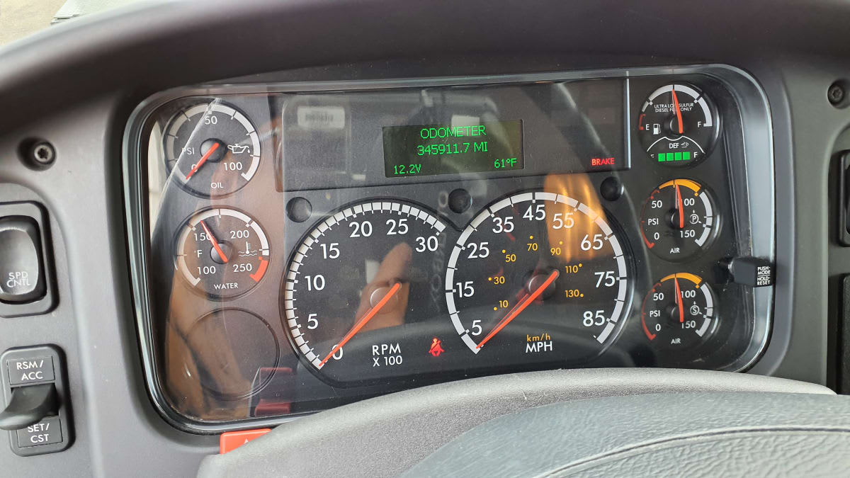 2020 Freightliner M2 106 in Bolingbrook, IL — photo 10