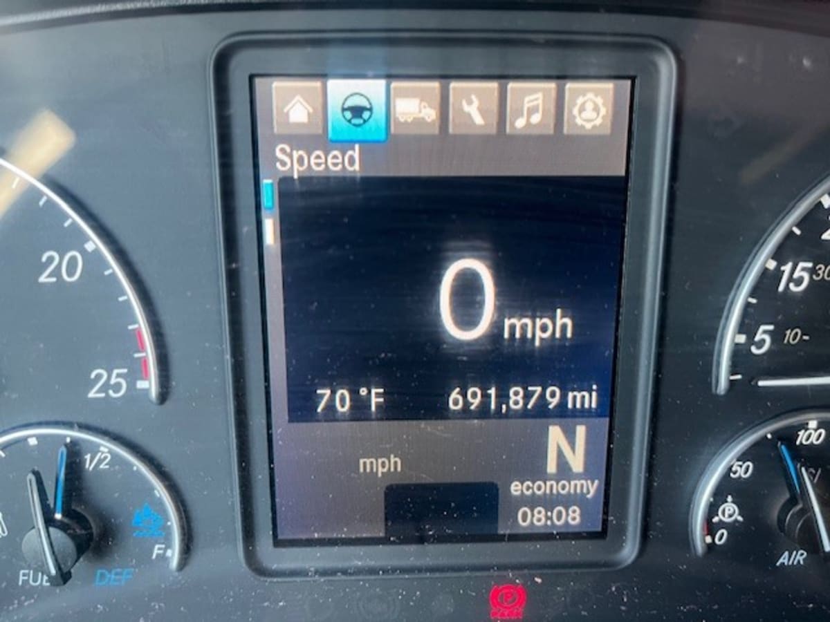 2020 Freightliner Cascadia in North Las Vegas, NV — photo 6