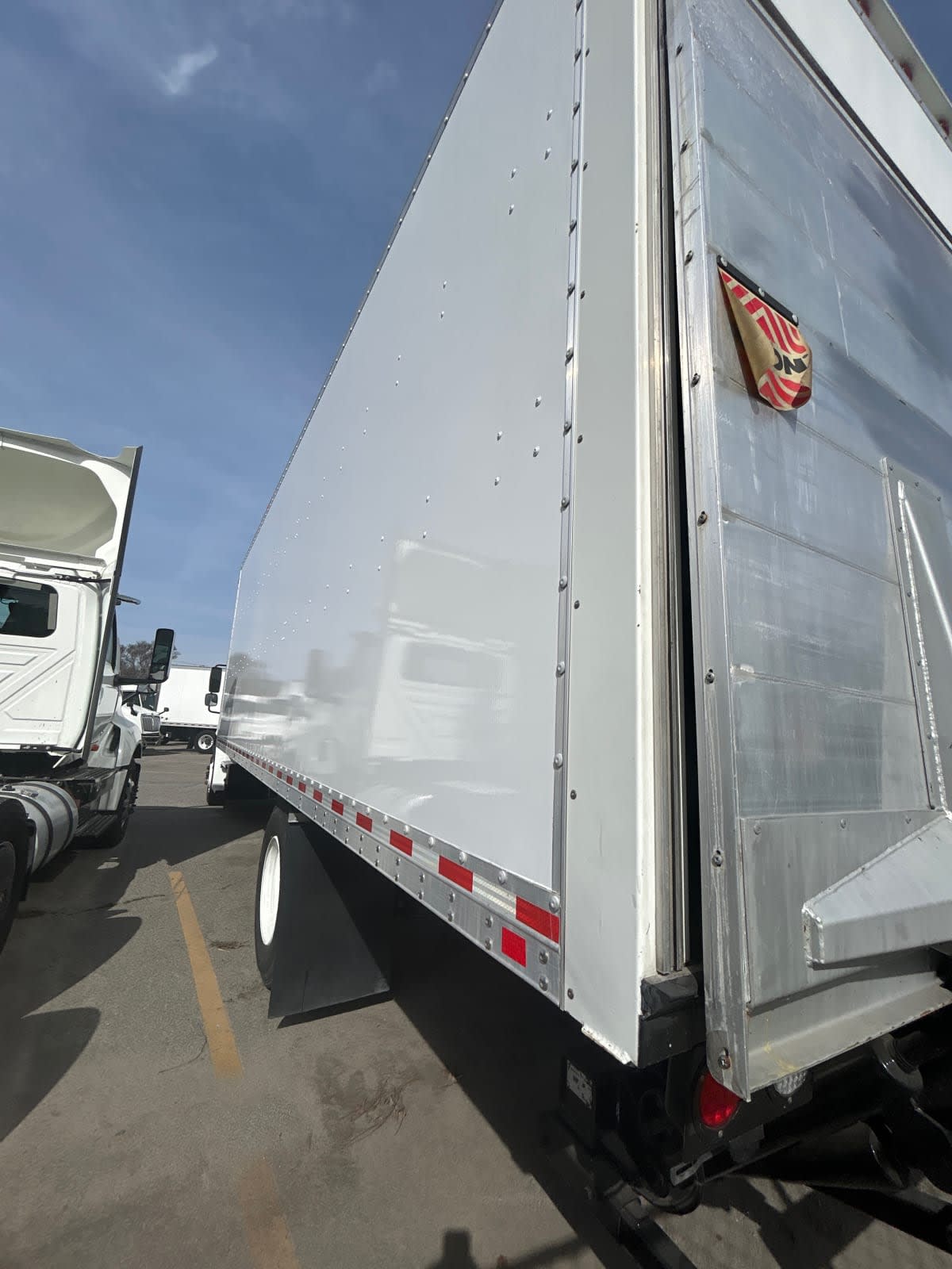 2020 Freightliner M2 106 in Pomona, CA — photo 6