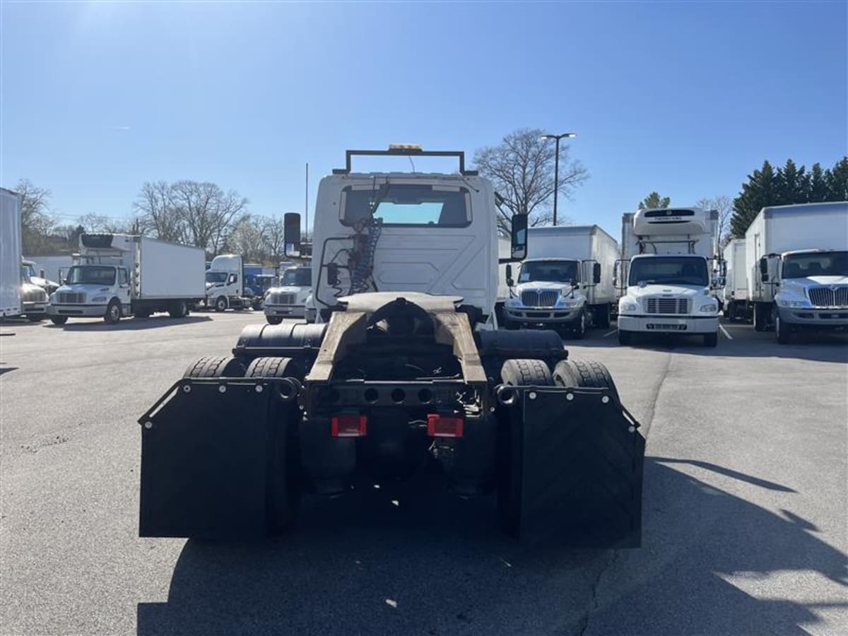 2020 International LT in Beltsville, MD — photo 5