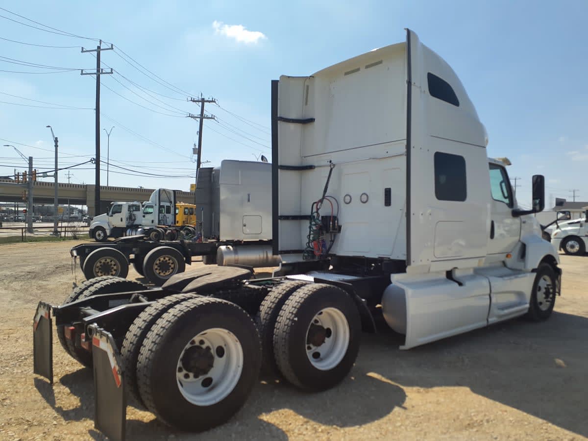 2020 International LT in Converse, TX — photo 4