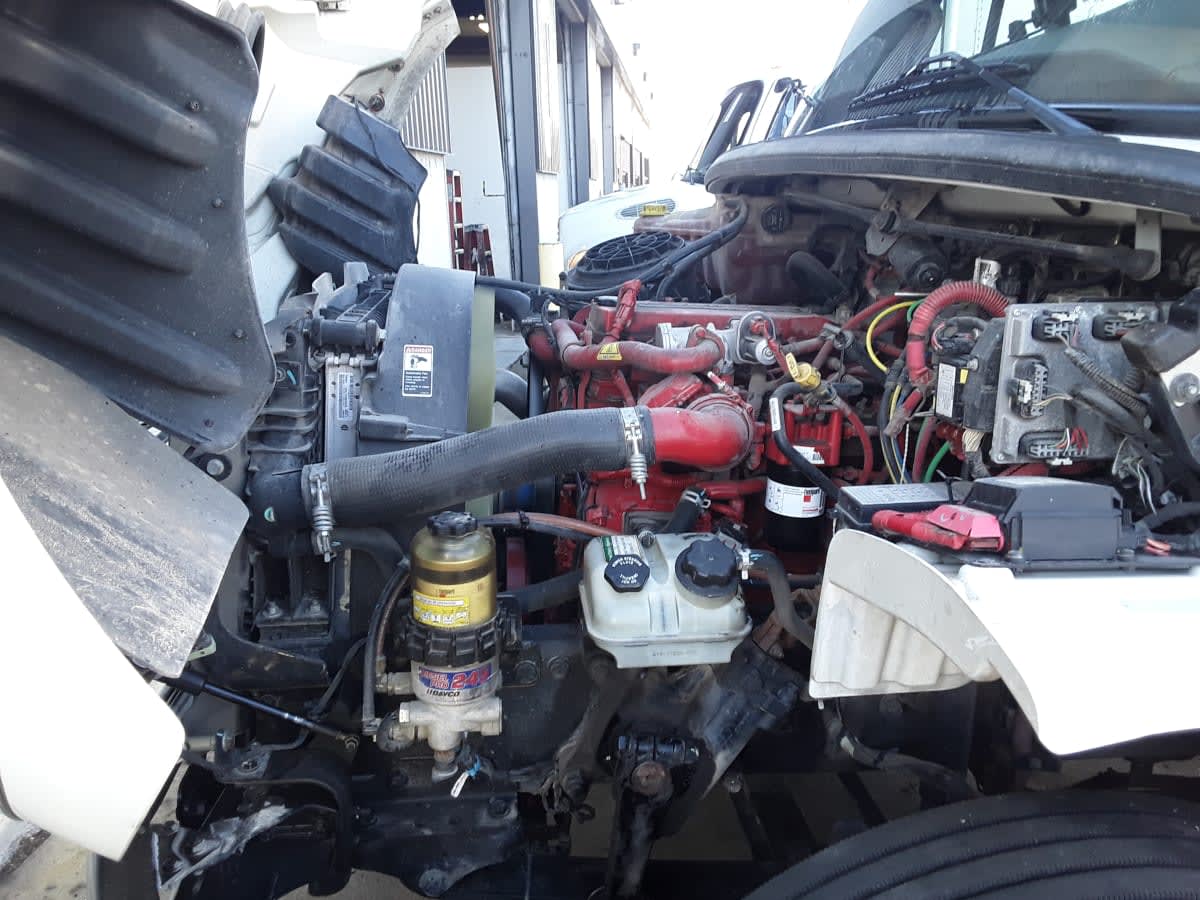 2020 Freightliner M2 106 in Kansas City, MO — photo 10