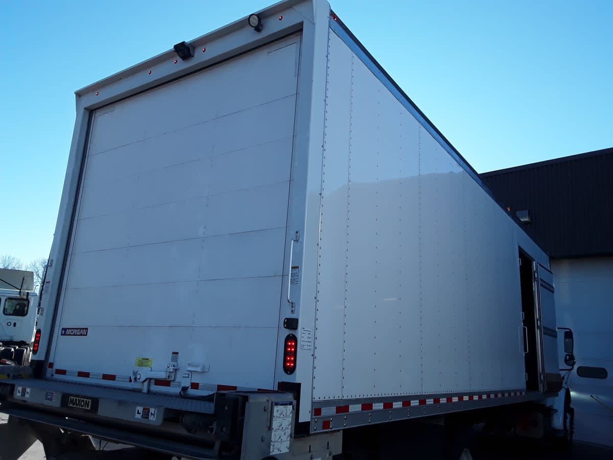 2020 Freightliner M2 106 in Kansas City, MO — photo 5