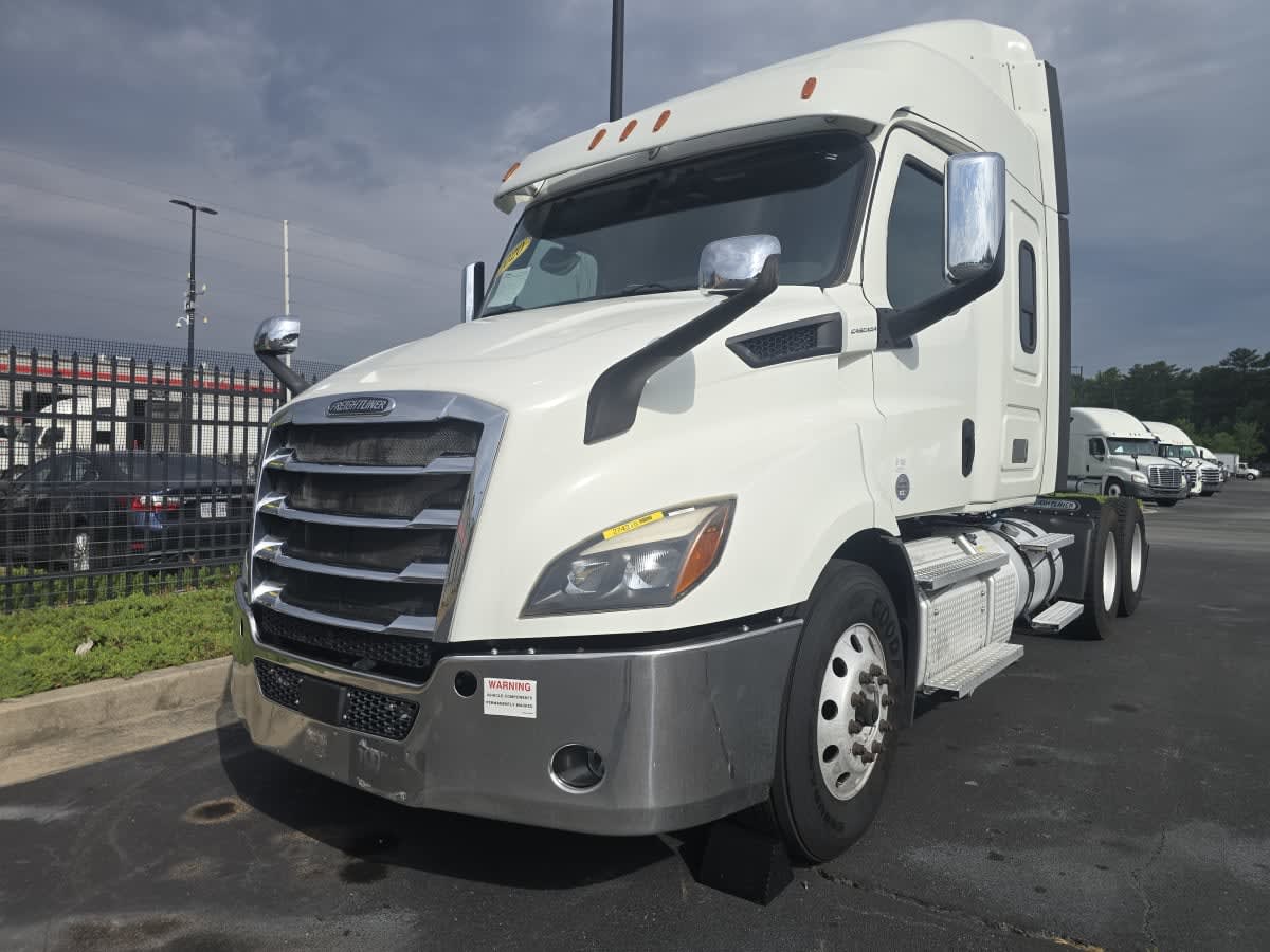 2020 Freightliner Cascadia