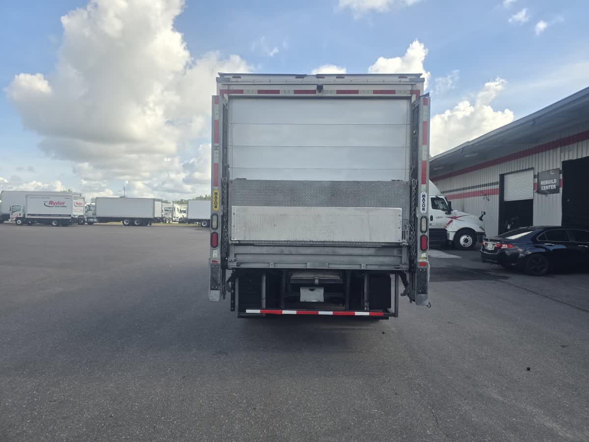 2020 International MV in Tampa, FL — photo 5