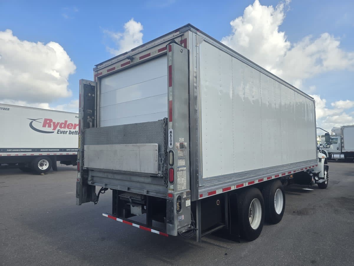 2020 International MV in Tampa, FL — photo 6