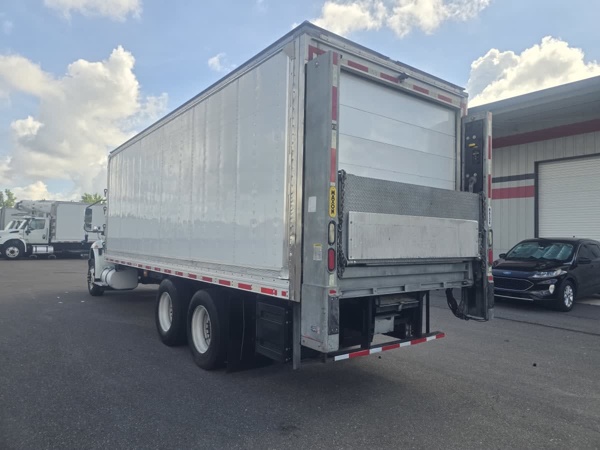 2020 International MV in Tampa, FL — photo 4