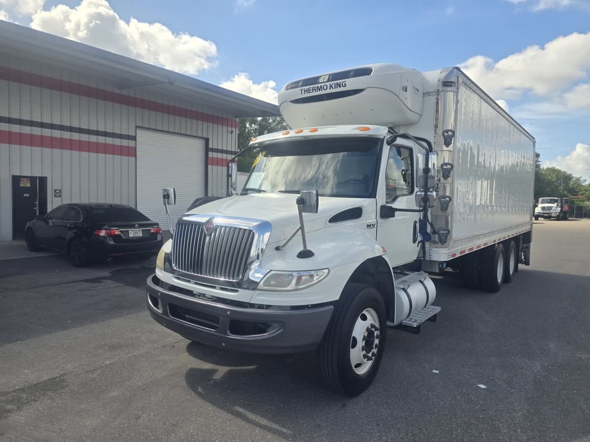 2020 International MV in Tampa, FL — photo 3