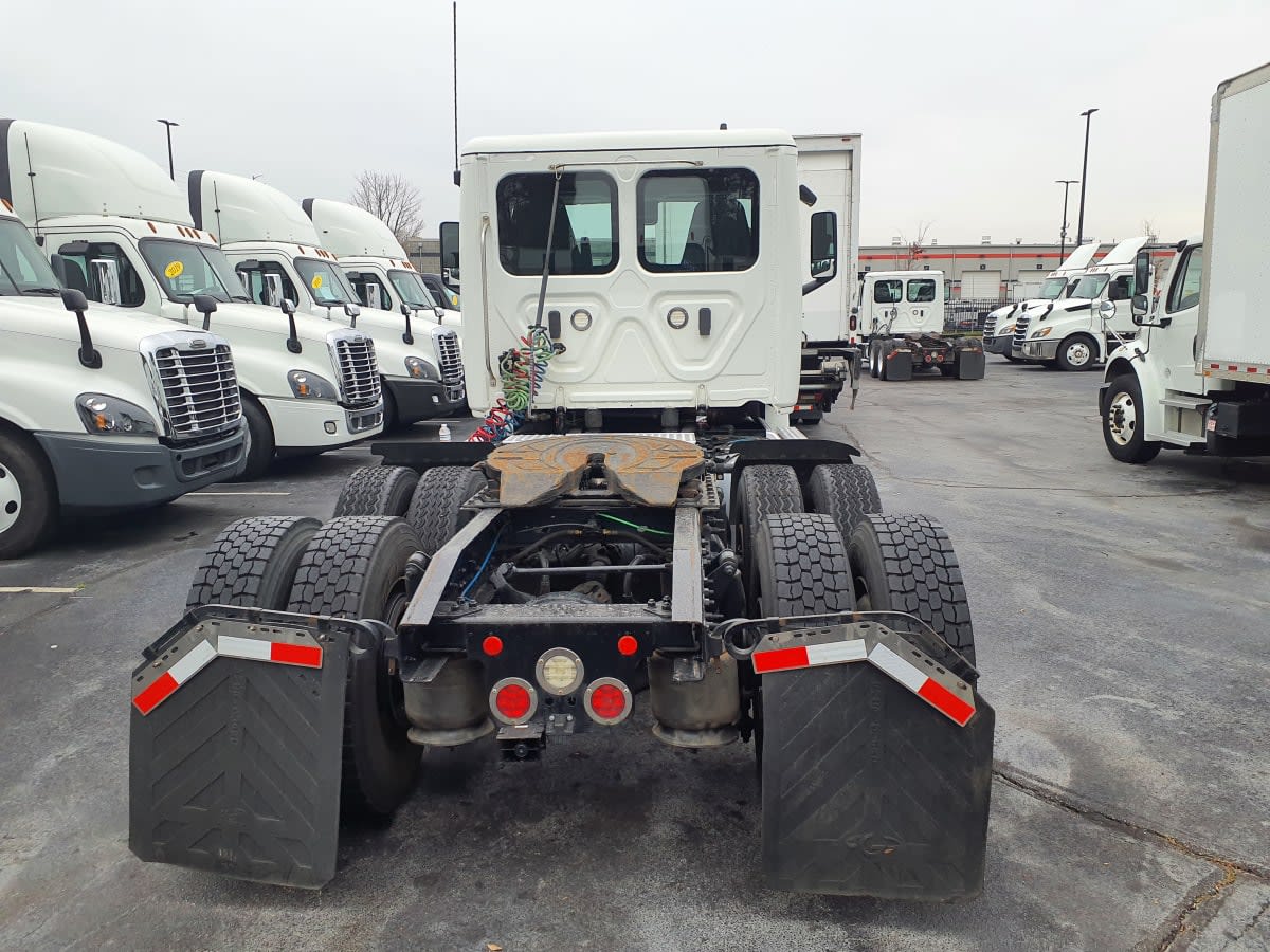2020 Freightliner Cascadia in Atlanta, GA — photo 5