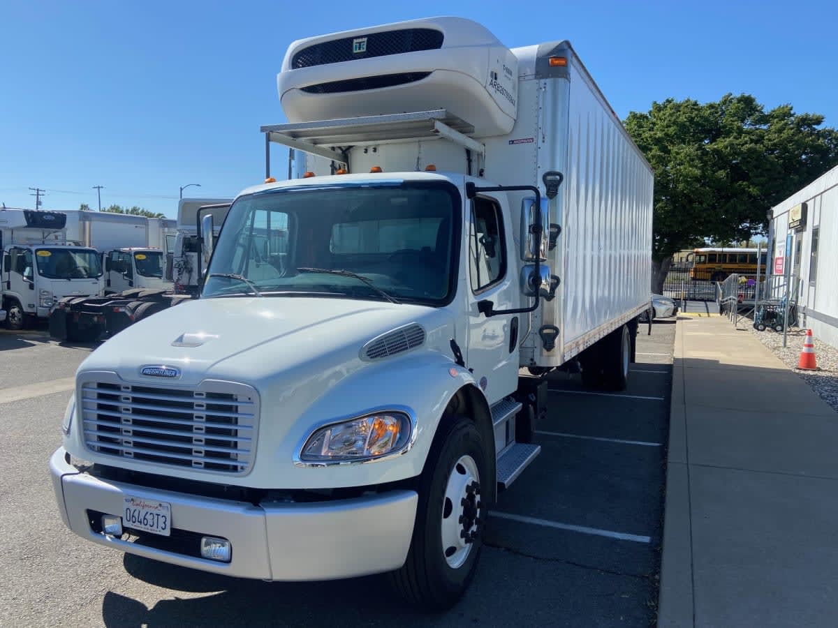 2020 Freightliner M2 106