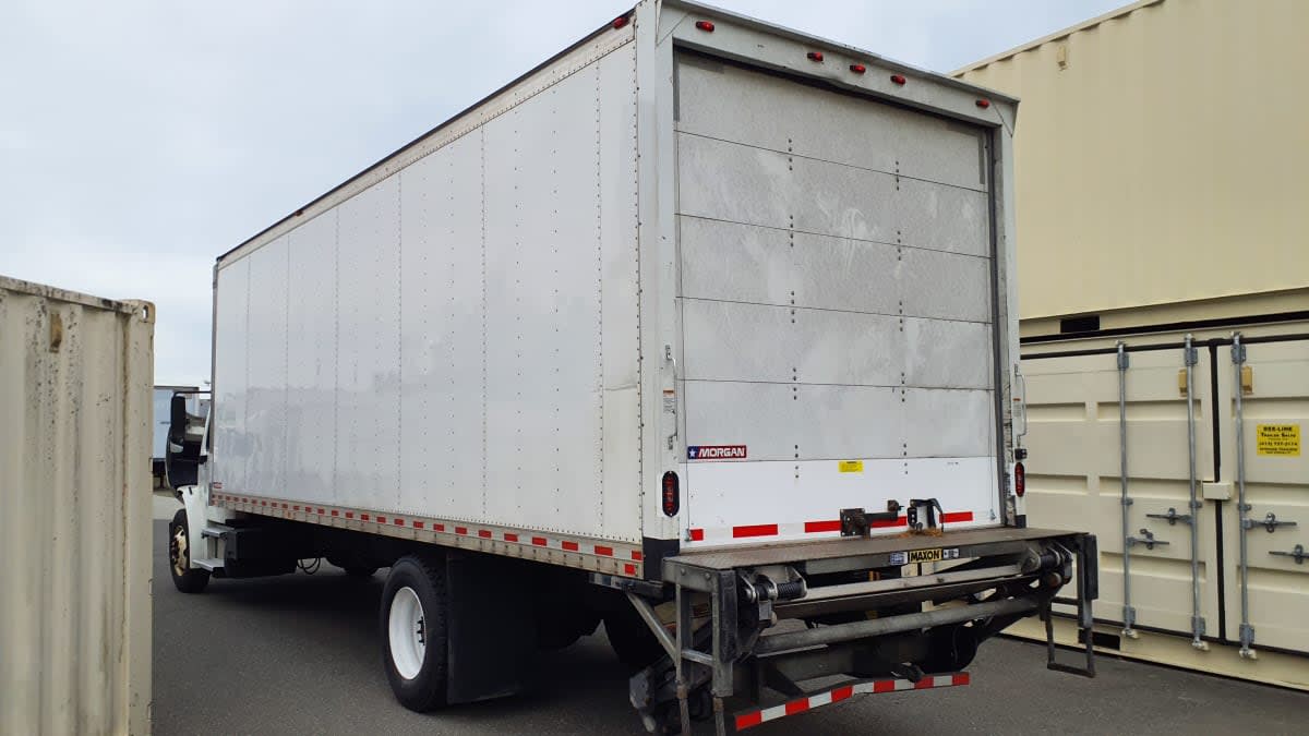 2020 Freightliner M2 106 in Springfield, MA — photo 6