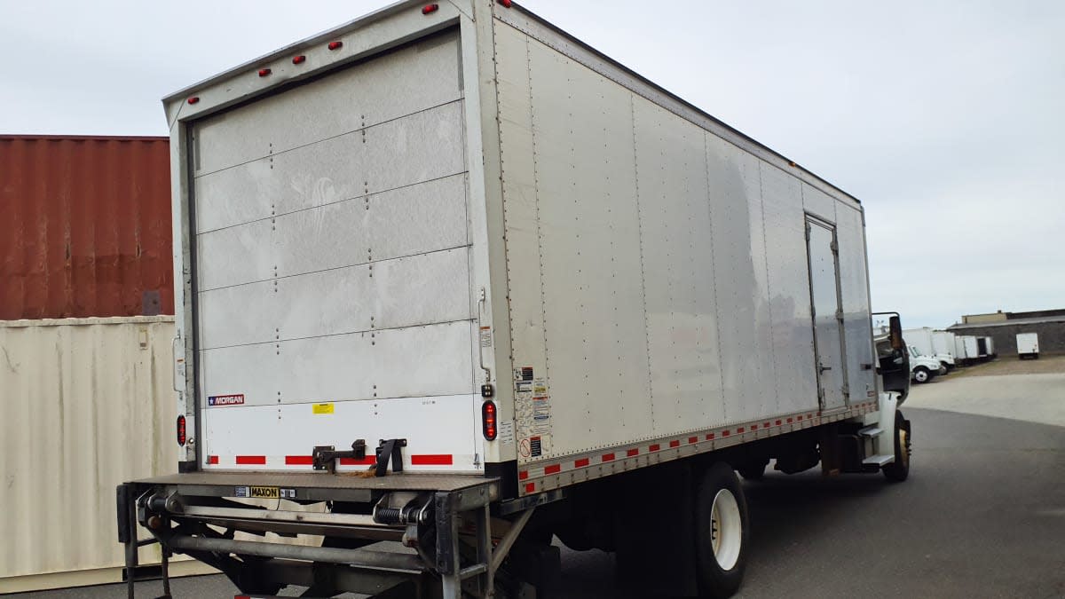 2020 Freightliner M2 106 in Springfield, MA — photo 4