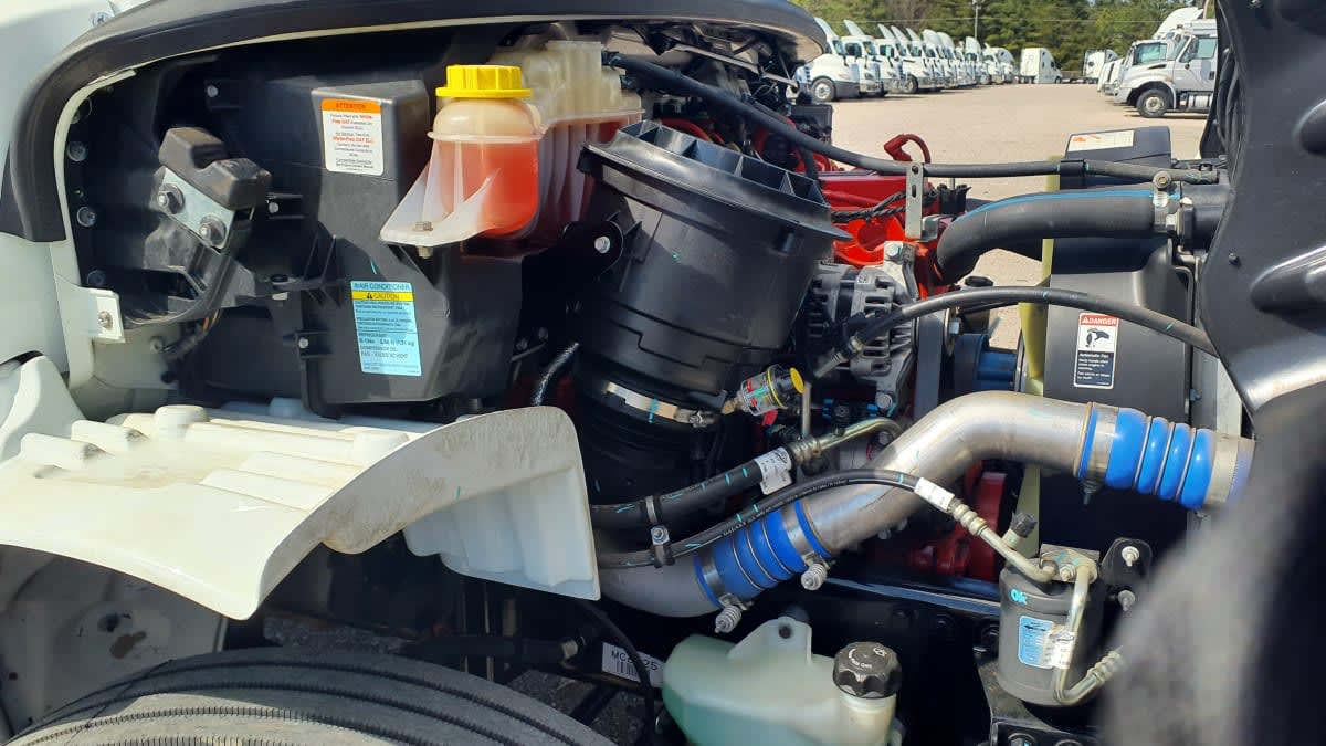 2020 Freightliner M2 106 in Birmingham, AL — photo 11