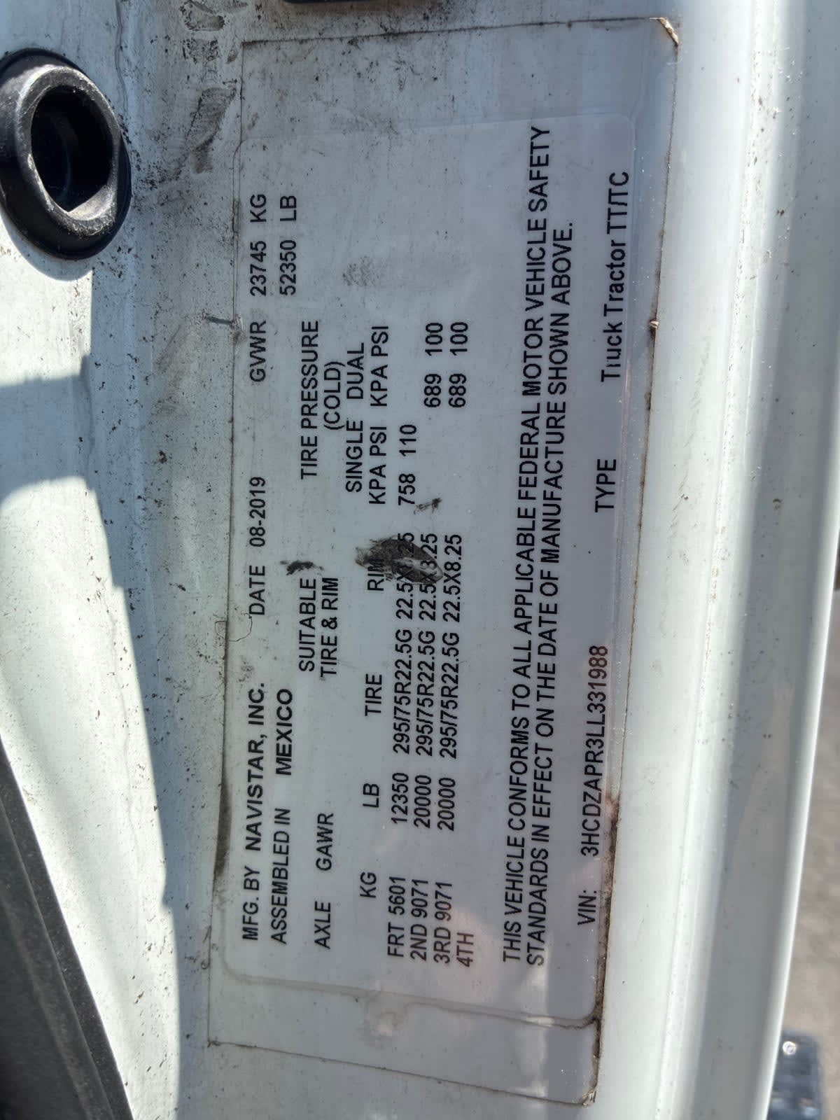 2020 International LT in Syracuse, NY — photo 10