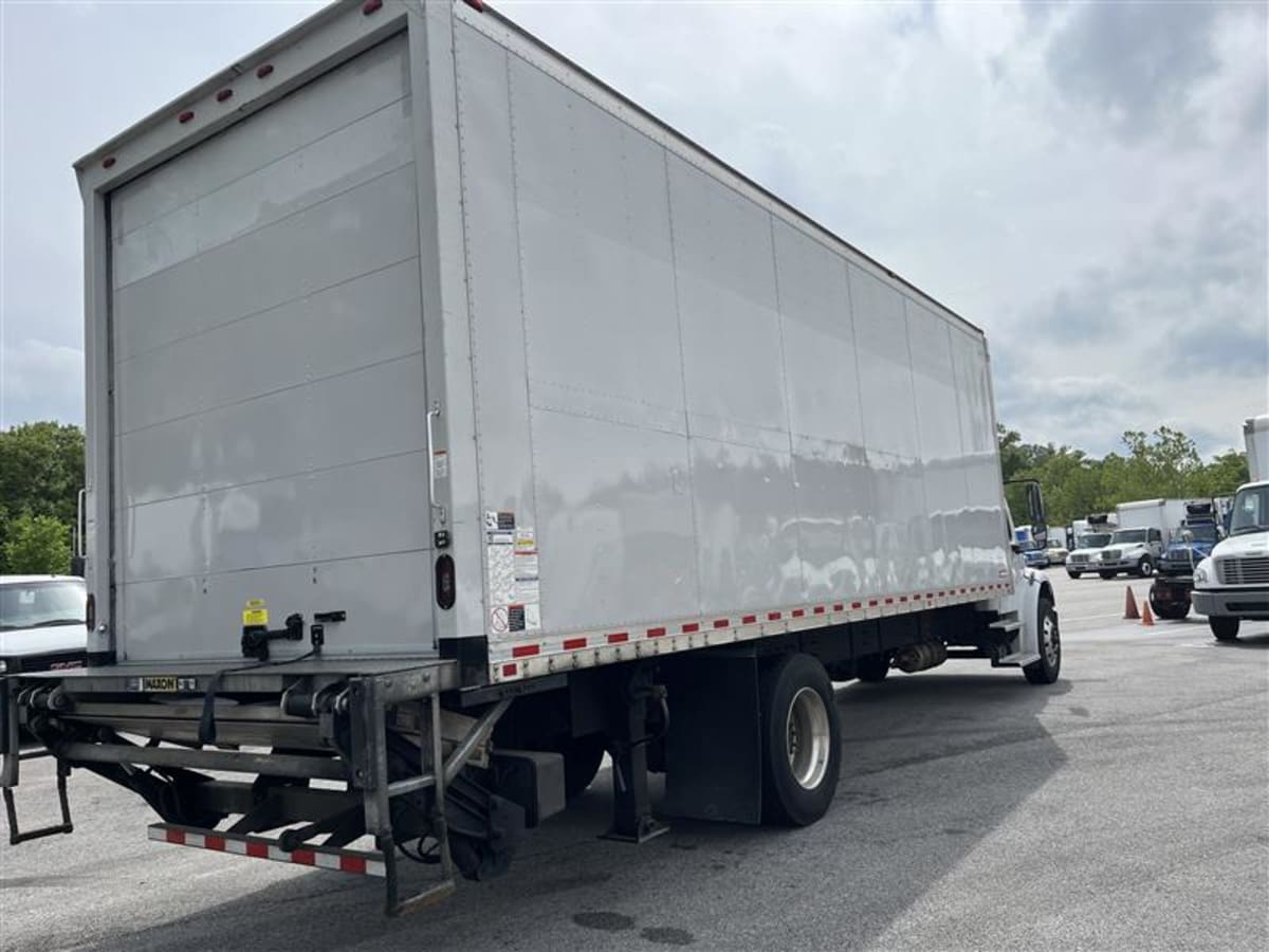 2020 Freightliner M2 106 in Beltsville, MD — photo 4