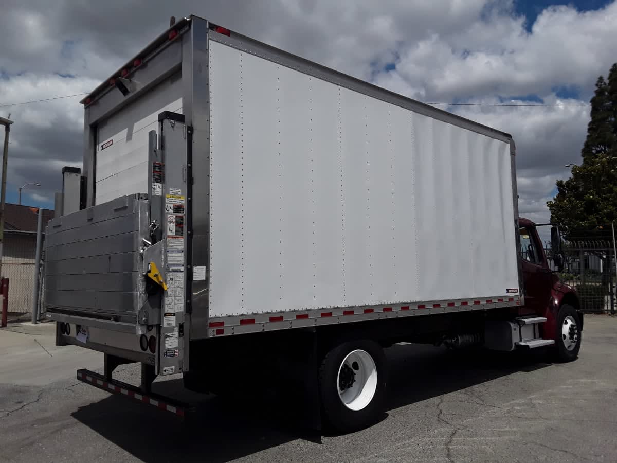 2020 Freightliner M2 106 in Montebello, CA — photo 4