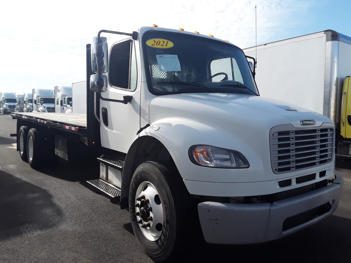 2021 Freightliner M2 106 in Bolingbrook, IL — photo 3