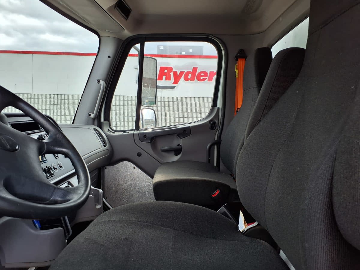 2020 Freightliner M2 106 in Memphis, TN — photo 7