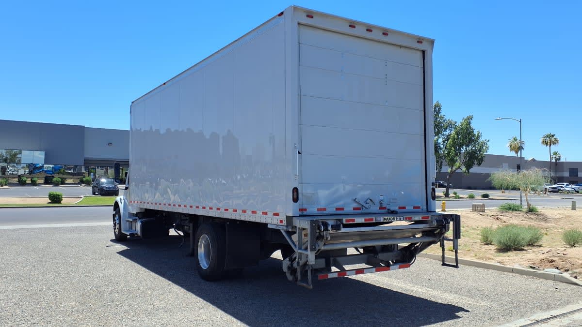 2020 Freightliner M2 106 in Phoenix, AZ — photo 6