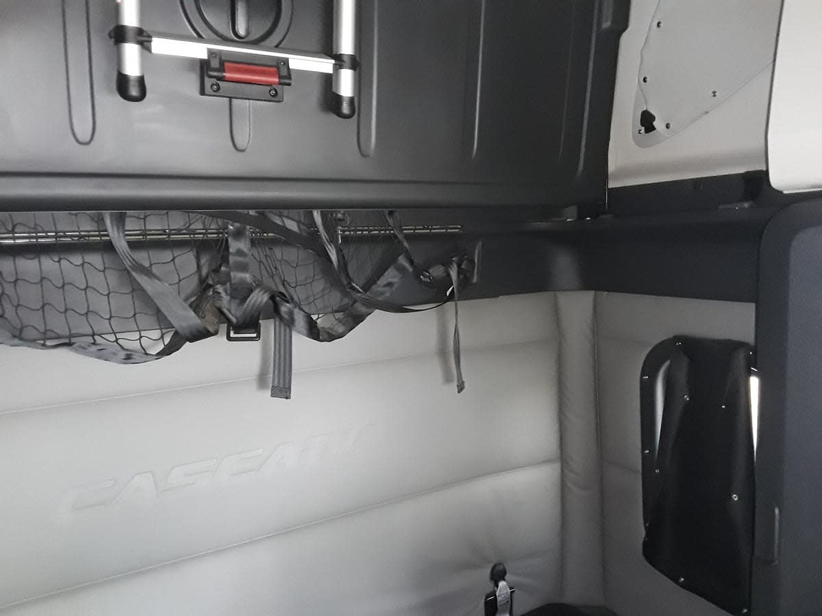 2020 Freightliner Cascadia in Hilliard, OH — photo 13
