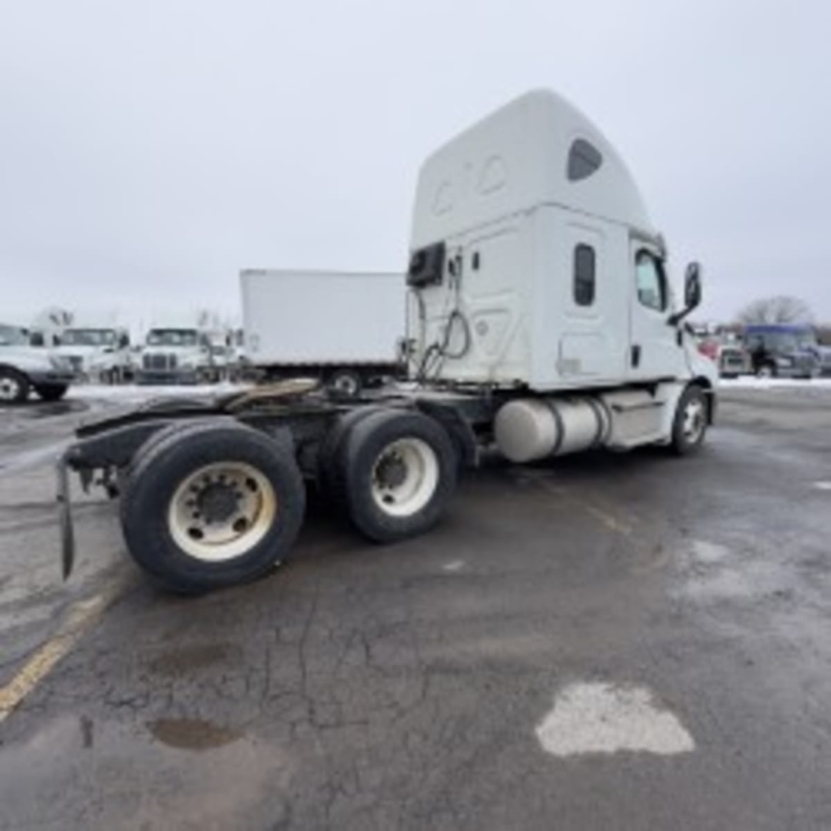 2020 Freightliner Cascadia in Syracuse, NY — photo 4