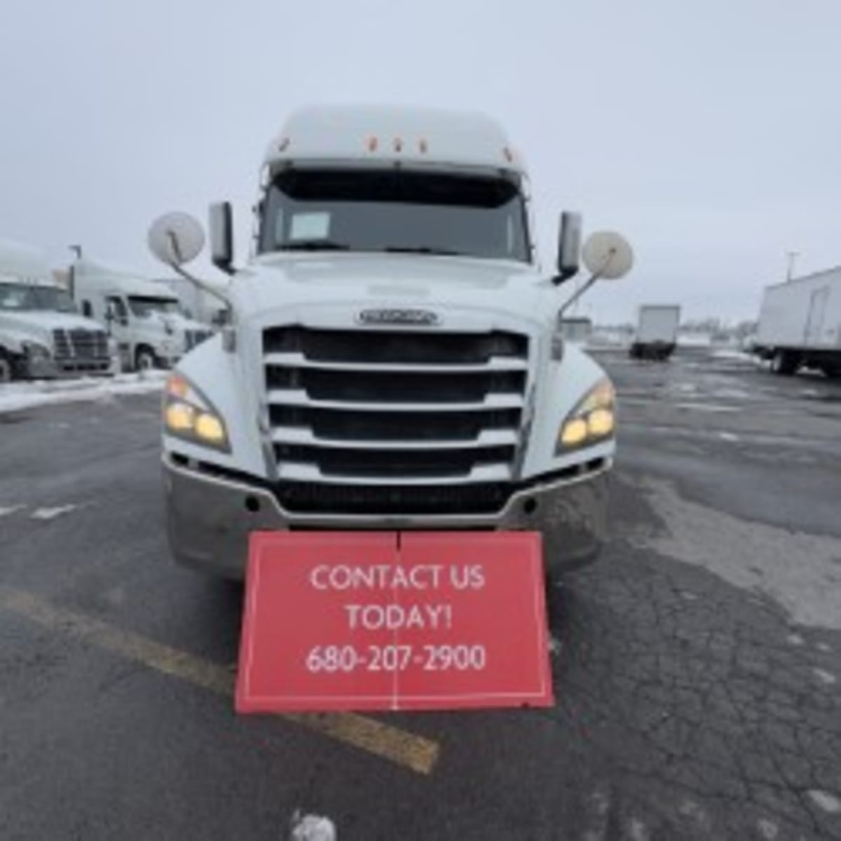 2020 Freightliner Cascadia in Syracuse, NY — photo 2