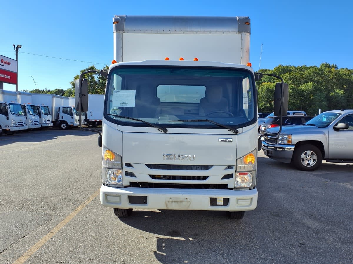 2020 Isuzu NRR in Salisbury, MA — photo 2