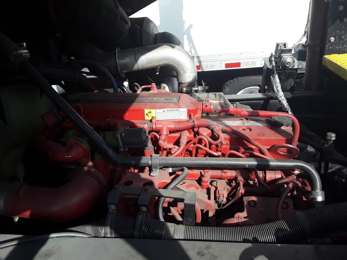 2019 Autocar in Montebello, CA — photo 8