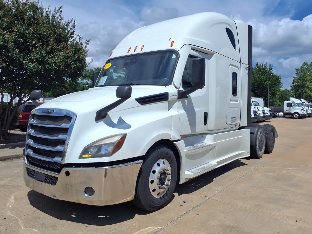 2020 Freightliner Cascadia