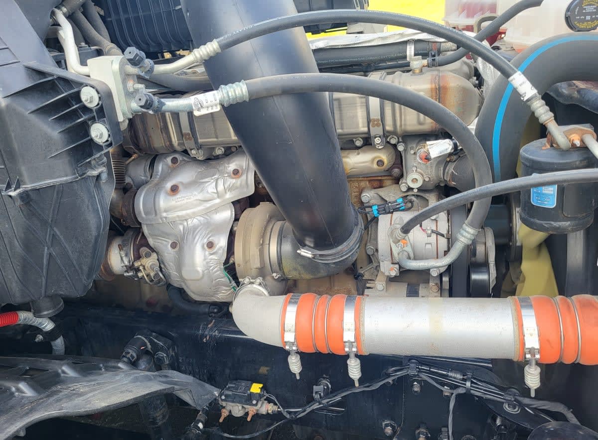 2020 Freightliner Cascadia in Jacksonville, FL — photo 9