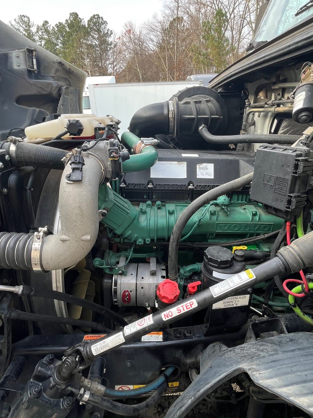 2020 Volvo VNL 860 in Ashland, VA — photo 8