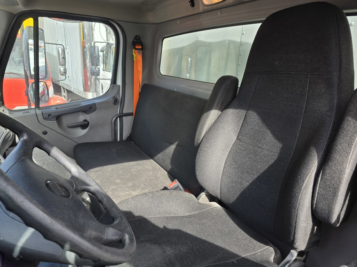 2020 Freightliner M2 106 in Bensalem, PA — photo 7