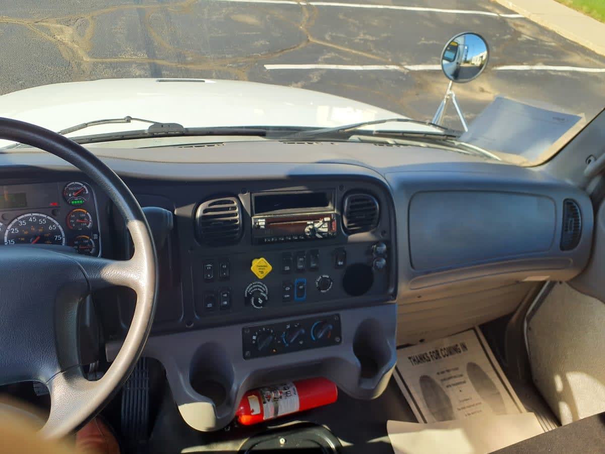 2020 Freightliner M2 106 in Altoona, IA — photo 12