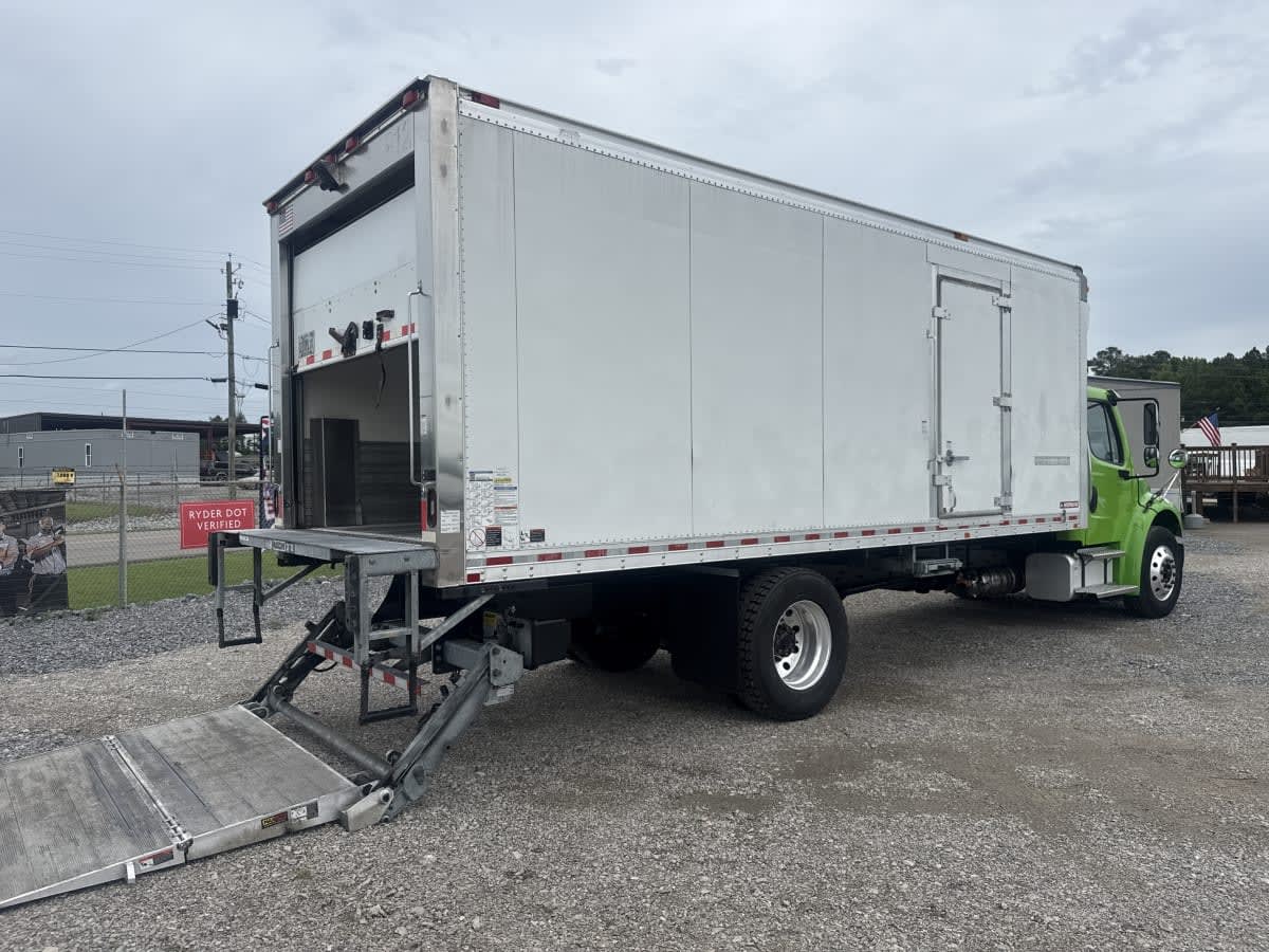 2020 Freightliner M2 106 in Birmingham, AL — photo 4